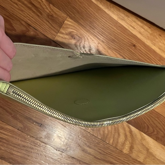 NWT J Crew Neon Yellow Large Clutch - Picture 4 of 7